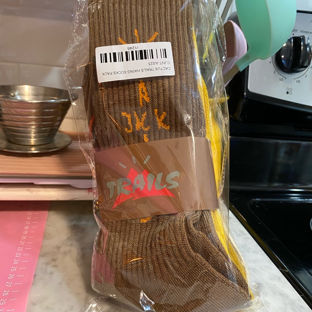 *SOLD!* Travis Scott // Cactus Jack Socks